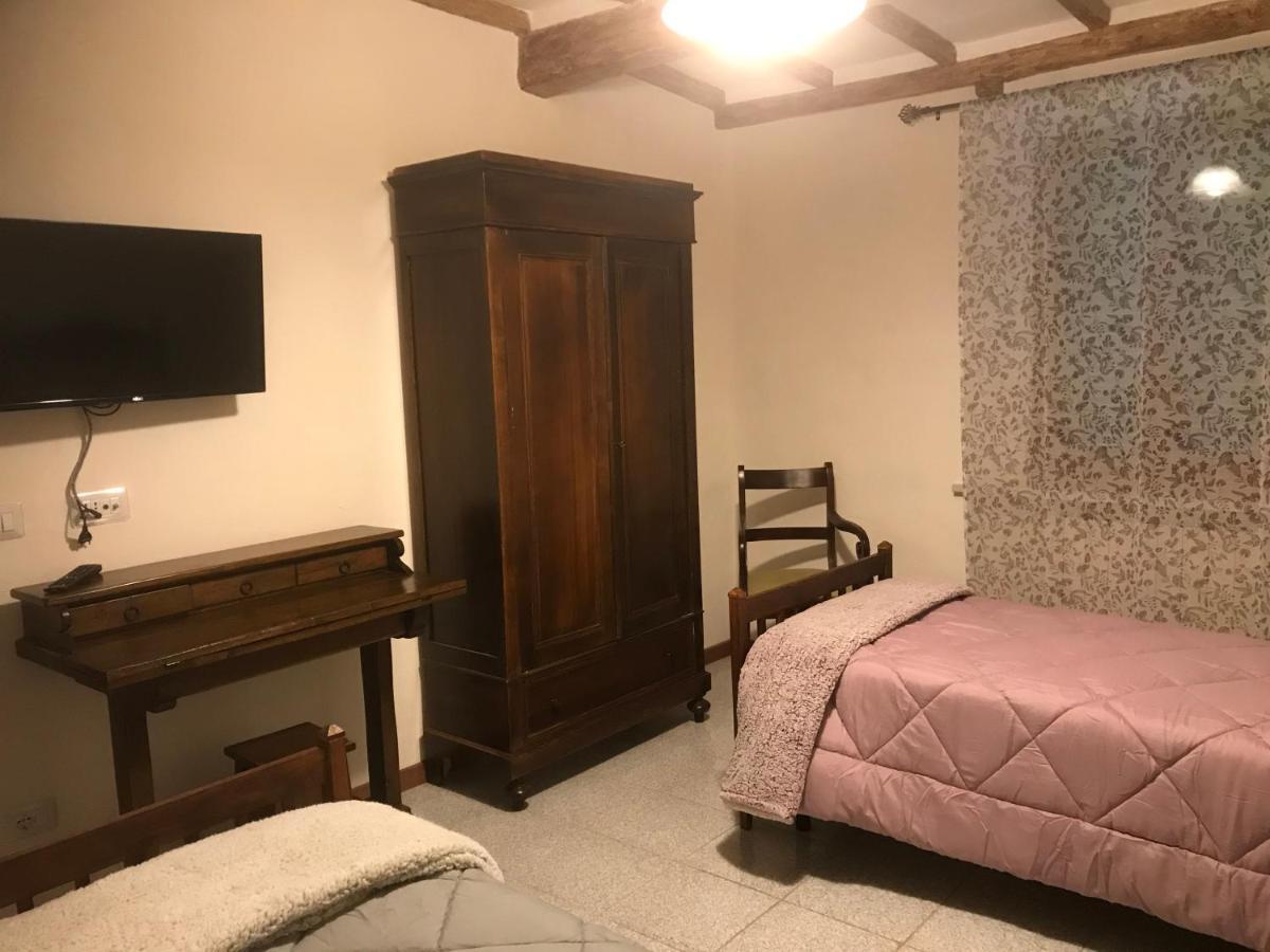 Casa Vacanze Elisabetta Montalcino Kültér fotó