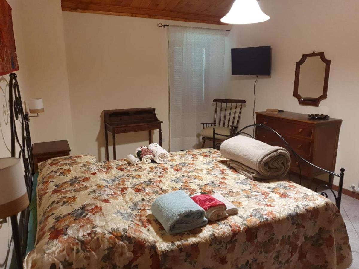 Casa Vacanze Elisabetta Montalcino Kültér fotó